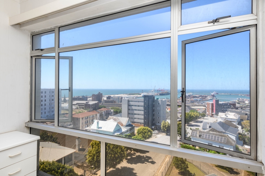 2 Bedroom Property for Sale in Port Elizabeth Central Eastern Cape